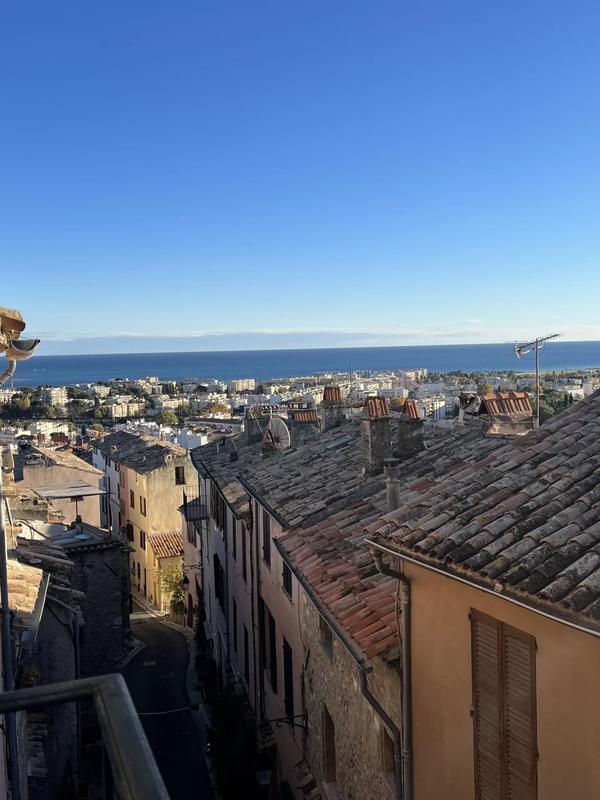 Maison de village - 84 m² - 3 pièces