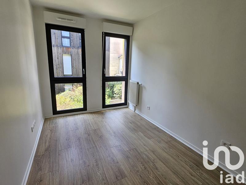 Appartement - 94 m² - 5 pièces