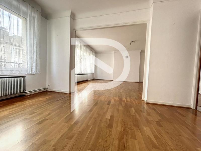 Appartement - 105 m² - 4 pièces