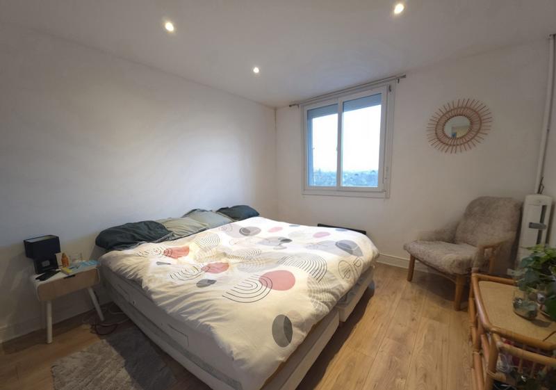 Appartement - 70 m² - 4 pièces