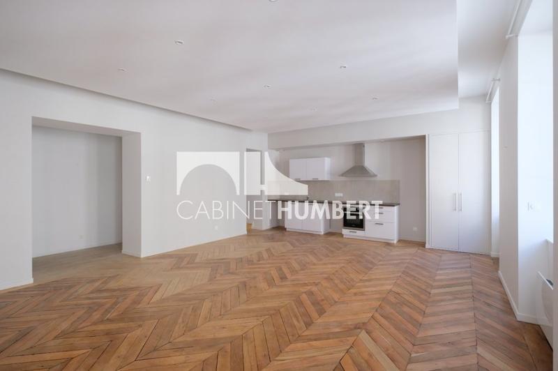 Appartement - 122 m² - 4 pièces