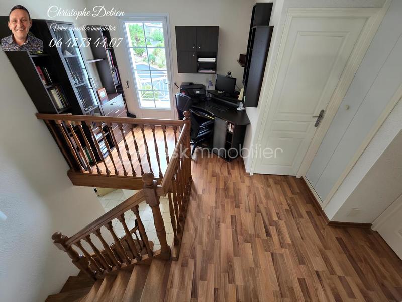 Pavillon - 165 m² - 6 pièces