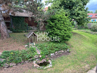 Maison - 201 m² - 8 pièces