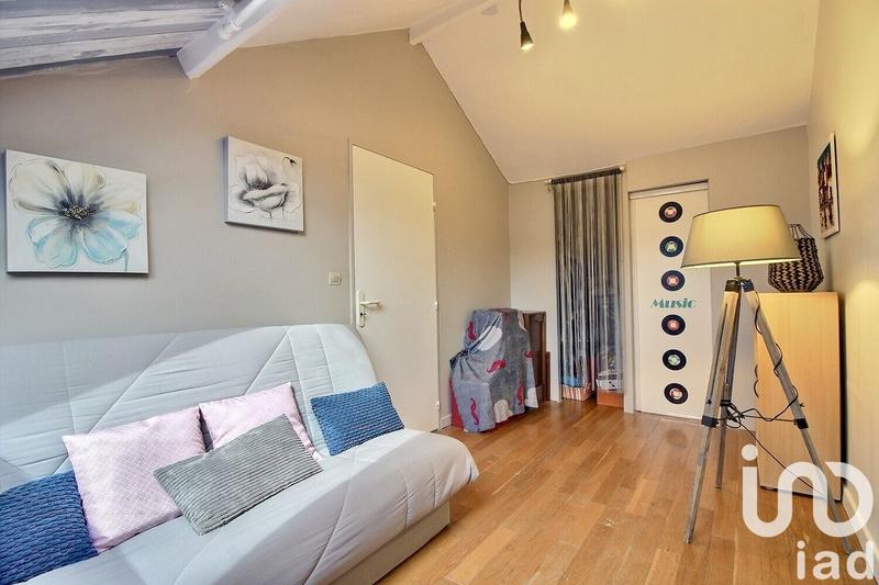 Maison - 91 m² - 5 pièces