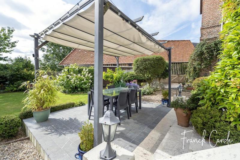 Maison de maîtres - 198 m² - 8 pièces