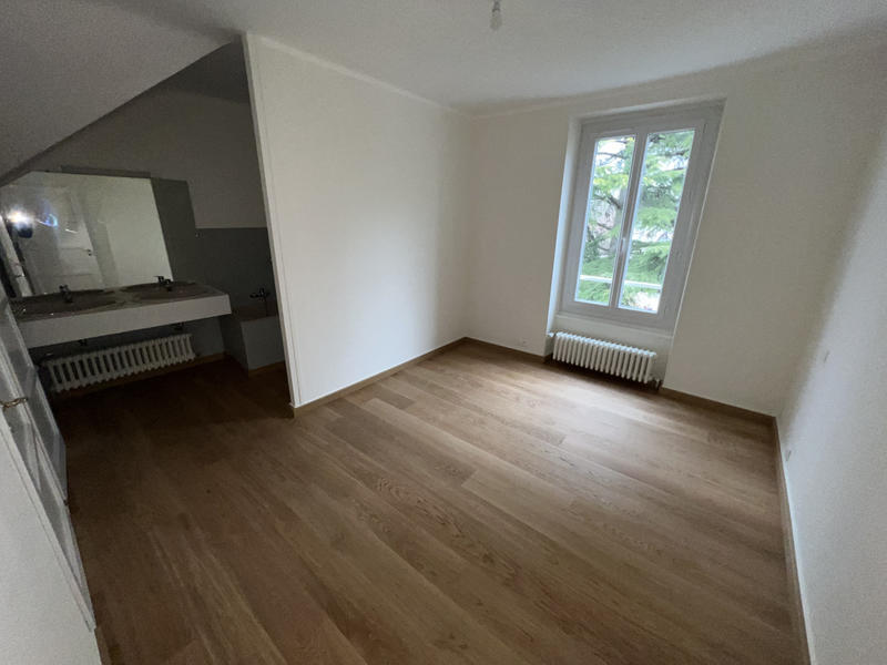 Appartement - 134 m² - 5 pièces