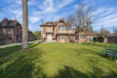 Propriété - 300 m² - 5 pièces