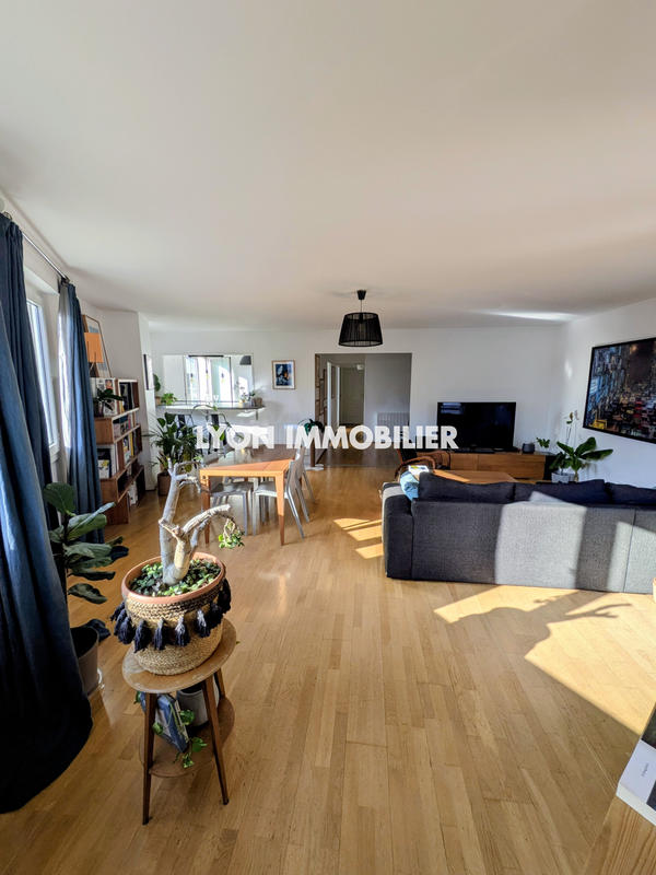 Appartement - 103 m² - 4 pièces