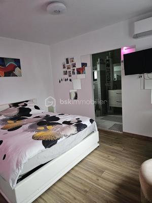 Maison - 110 m² - 4 pièces