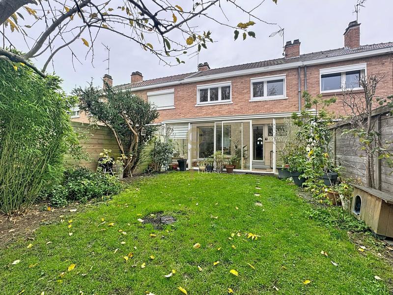 Maison - 101 m² - 4 pièces