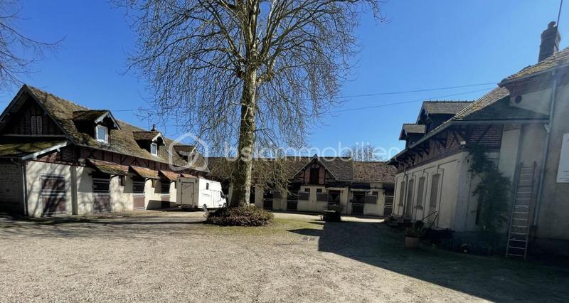 Maison de domaine équestre - 175 m² - 8 pièces