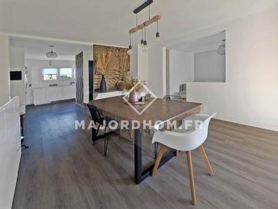 Appartement - 81 m² - 4 pièces