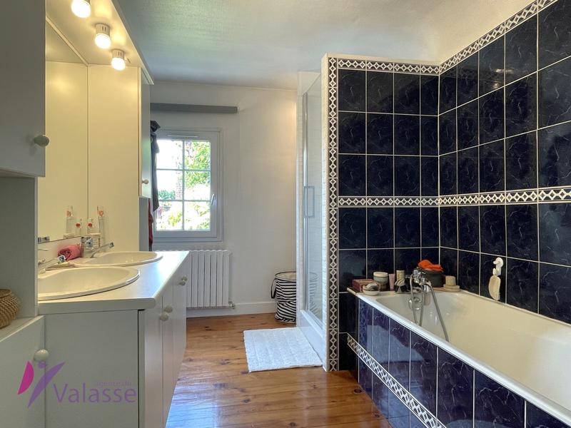 Maison ancienne - 153 m² - 6 pièces