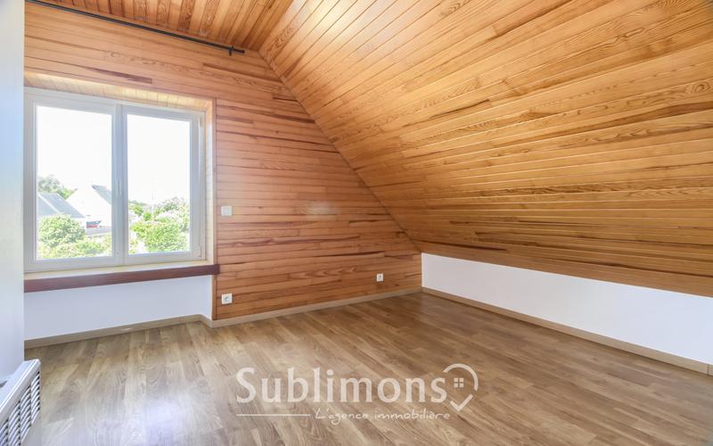 Maison traditionnelle - 75 m² - 4 pièces