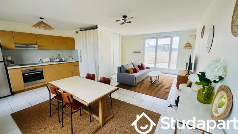 Chambre - 12 m² - 1 pièce