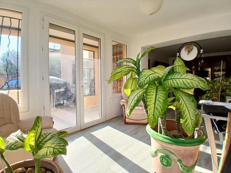 Maison - 189 m² - 9 pièces