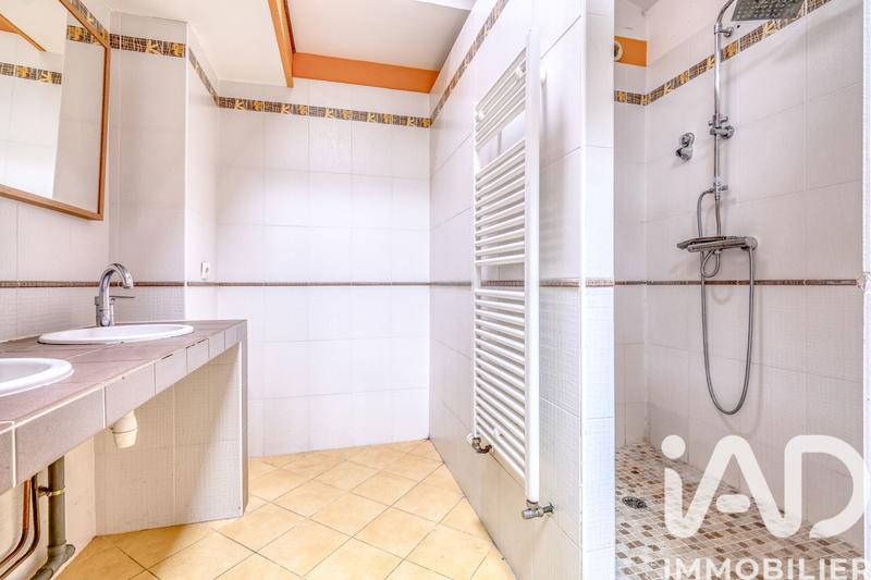 Maison - 165 m² - 7 pièces