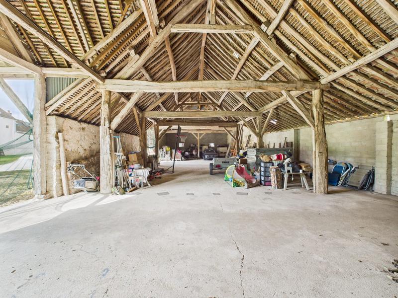 Maison - 186 m² - 7 pièces