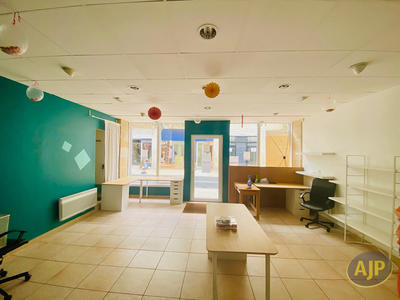 Immeuble - 8 pièces