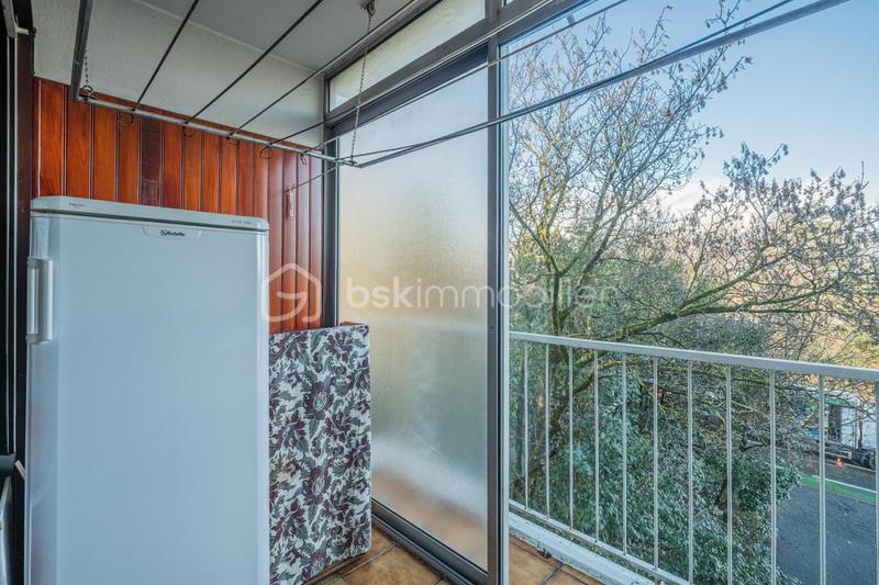 Appartement - 92 m² - 5 pièces
