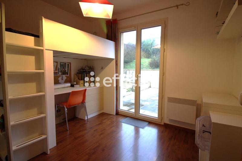 Villa - 146 m² - 8 pièces