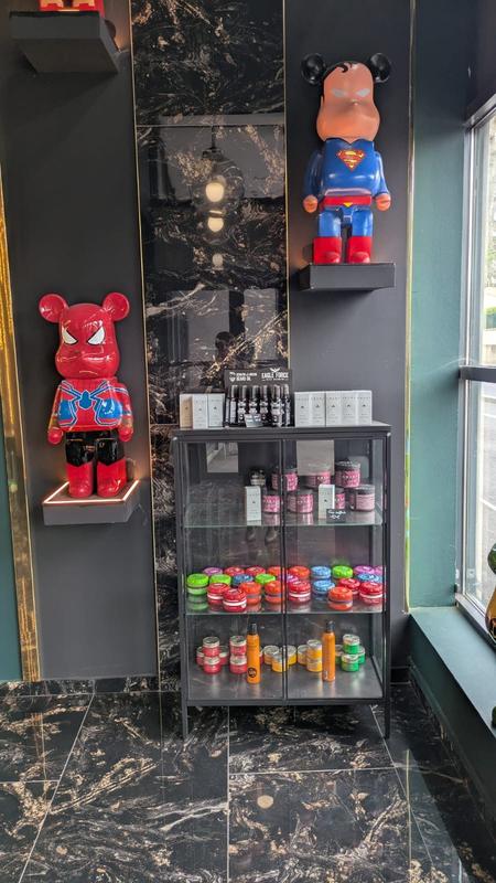 Fonds de commerce - Local commercial - 67 m²