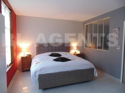 Propriété - 327 m² - 10 pièces