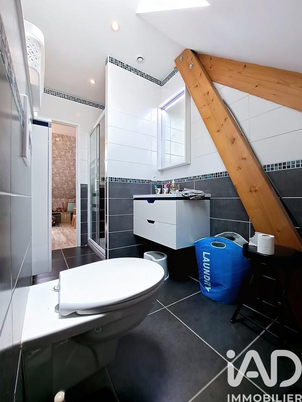 Appartement - 148 m² - 5 pièces