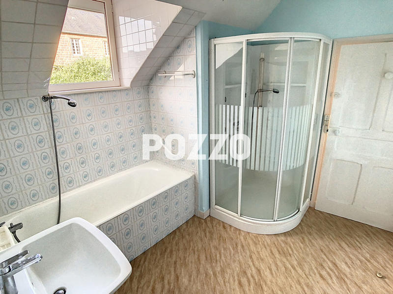 Maison - 94 m² - 4 pièces