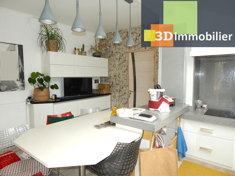 Maison - 147 m² - 8 pièces