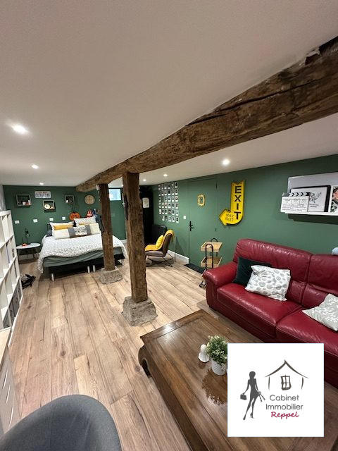 Maison - 340 m² - 10 pièces