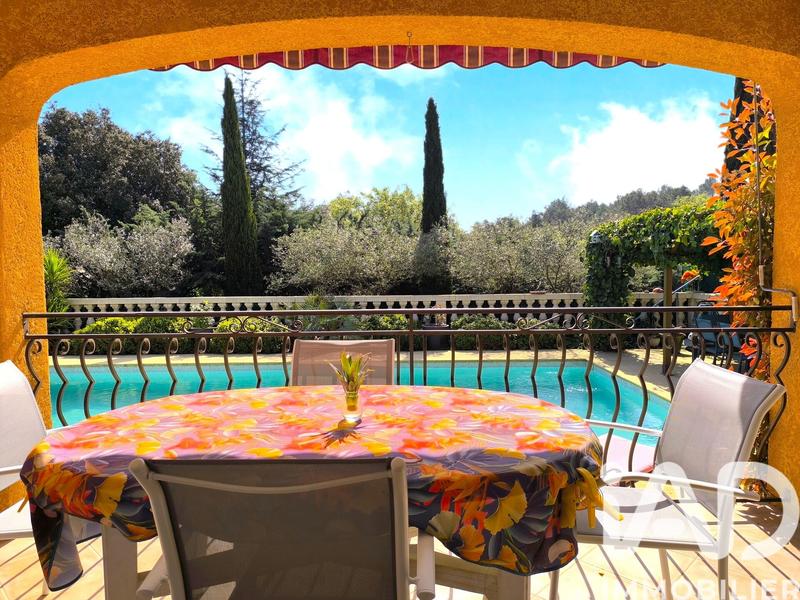 Maison - 170 m² - 5 pièces