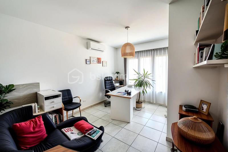 Villa - 192 m² - 9 pièces