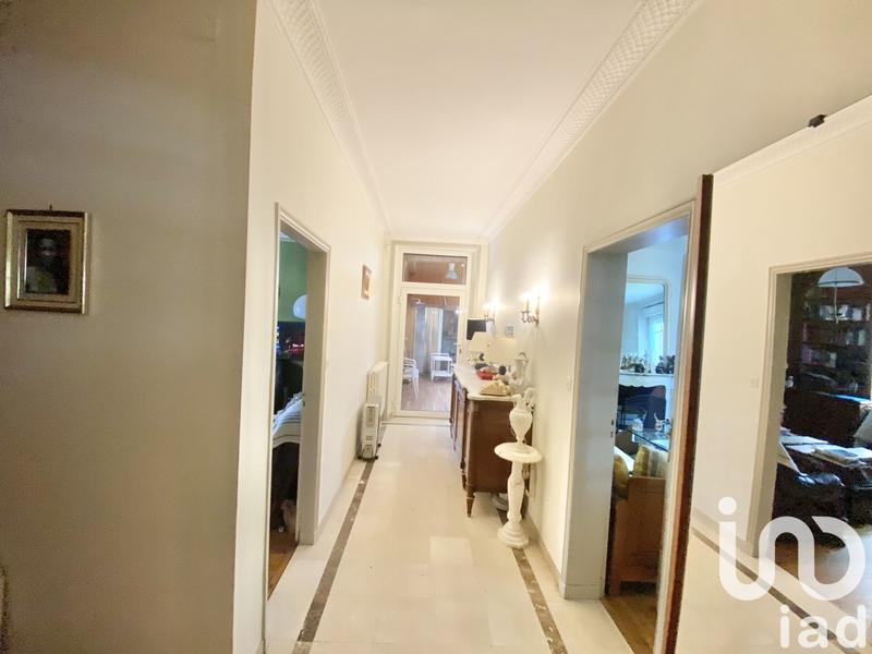 Maison - 400 m² - 10 pièces