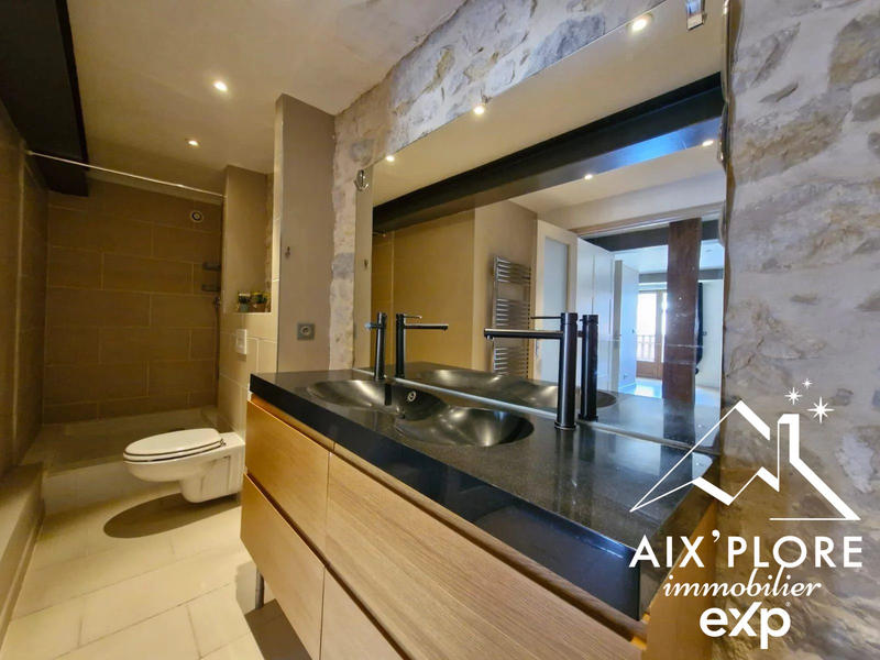 Appartement - 126 m² - 4 pièces