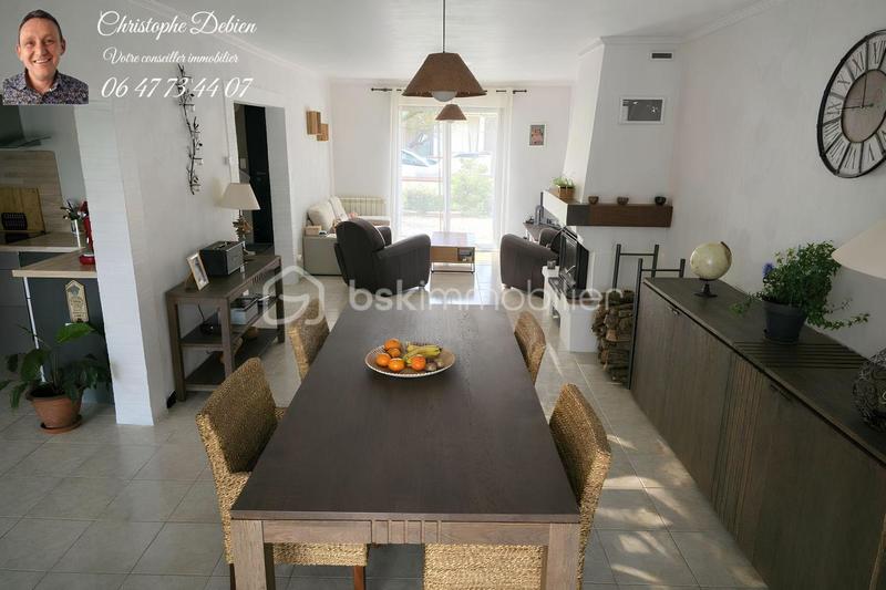 Maison traditionnelle - 121 m² - 5 pièces