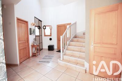 Maison - 162 m² - 6 pièces
