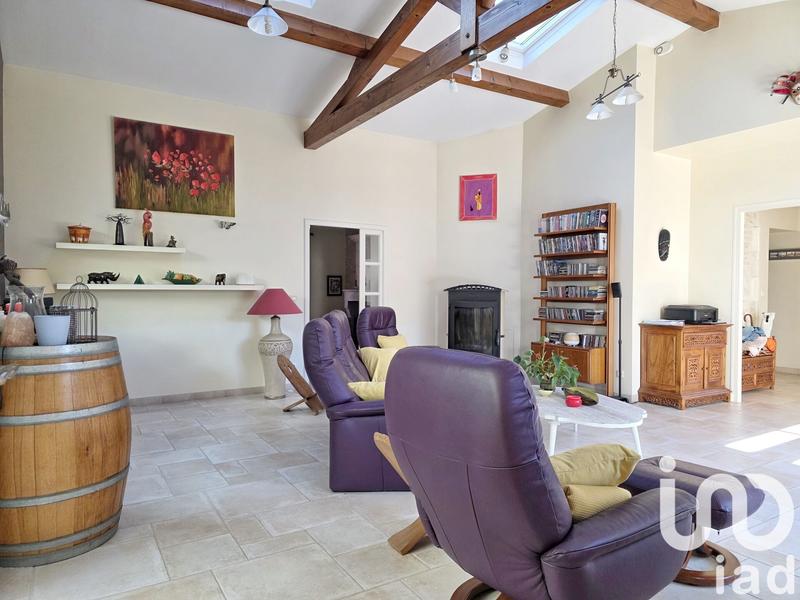 Maison - 380 m² - 12 pièces