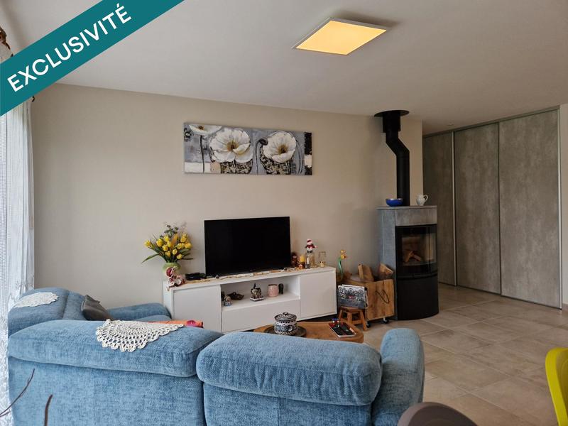 Maison - 93 m² - 5 pièces