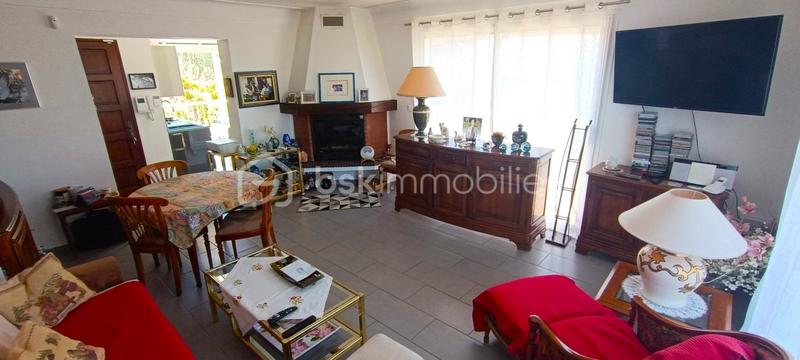 Appartement - 75 m² - 3 pièces
