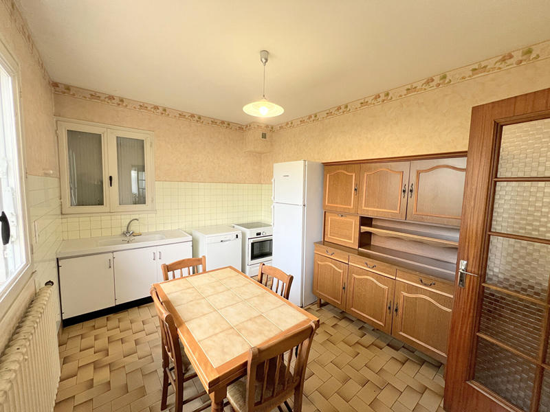 Maison - 77 m² - 7 pièces