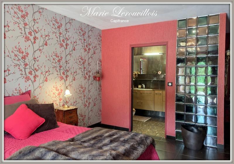 Maison - 440 m² - 12 pièces