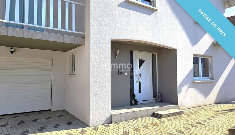 Maison - 225 m² - 8 pièces