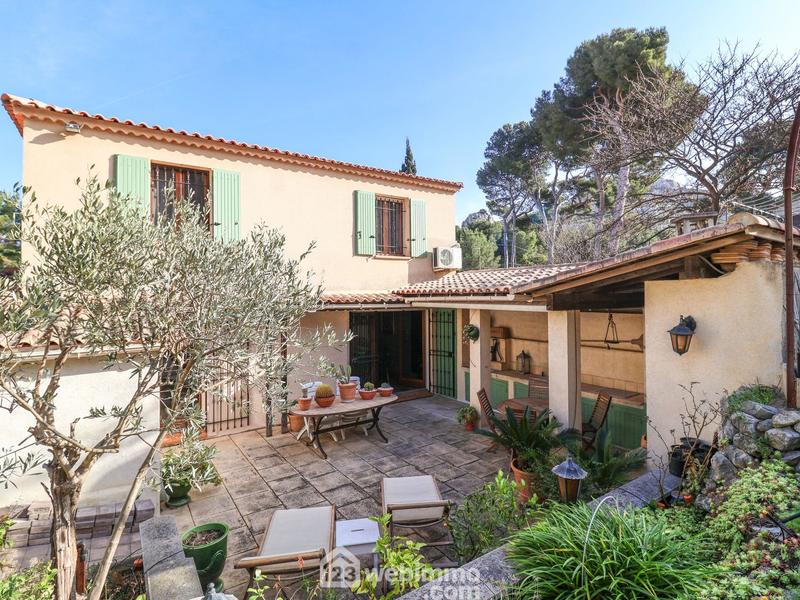 Villa - 166 m² - 5 pièces