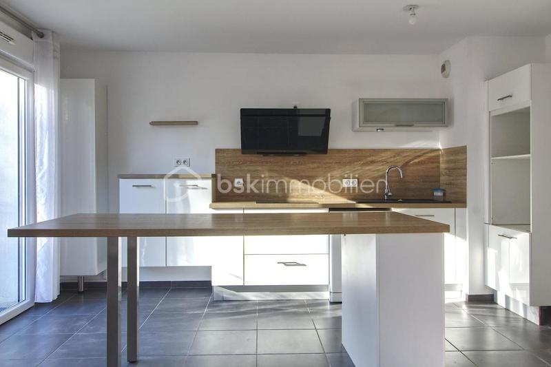 Appartement - 65 m² - 3 pièces