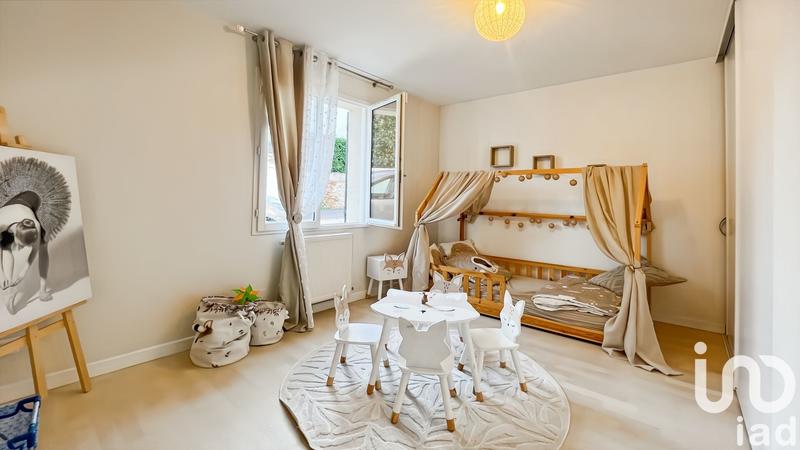 Maison - 190 m² - 7 pièces