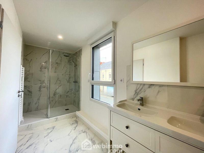 Maison de ville - 171 m² - 6 pièces