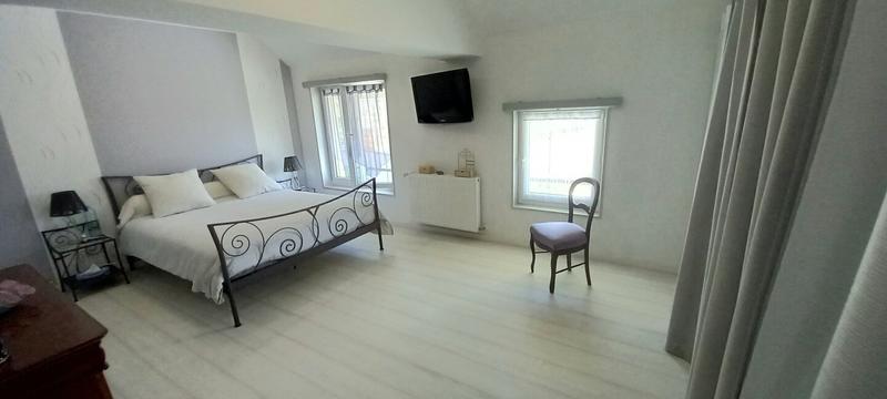 Maison - 190 m² - 5 pièces