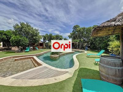 Villa - 173 m² - 6 pièces