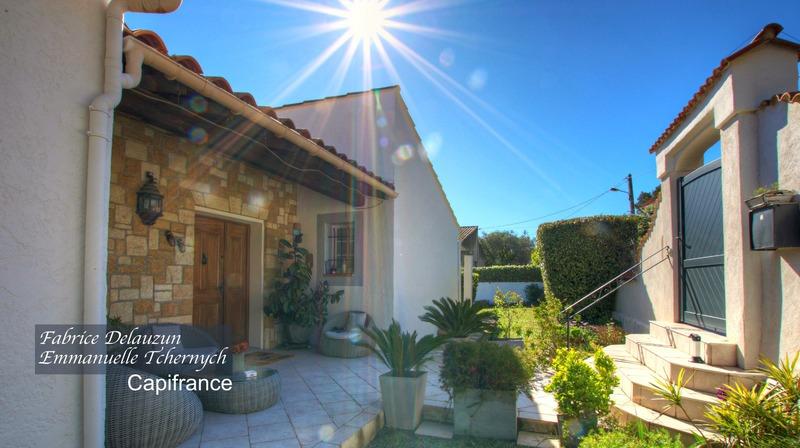 Villa - 230 m² - 8 pièces